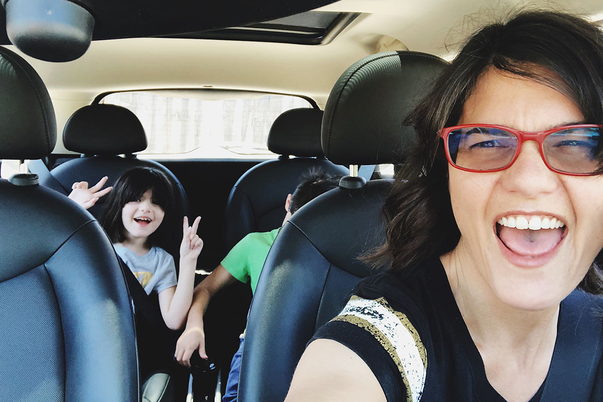 Mamá al volante: Consejos para elegir el auto ideal para la reina del hogar