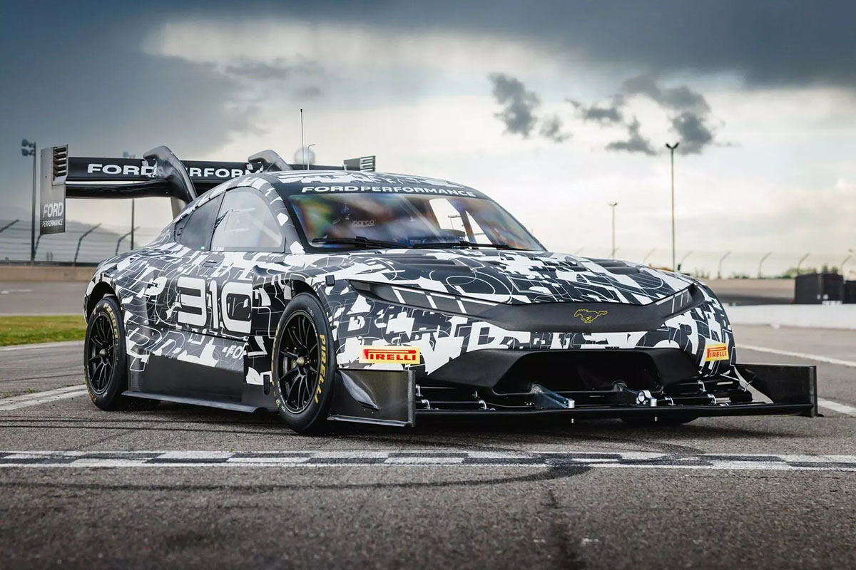 Ford Super Mustang Mach-E: El Eléctrico que Desafía Pikes Peak