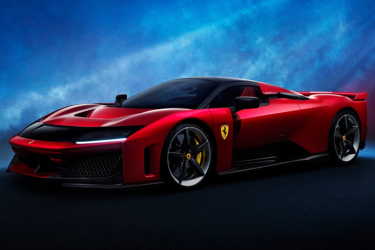 Ferrari Retrasa el Lanzamiento de sus Autos Deportivos Eléctricos por Baja Demanda Global